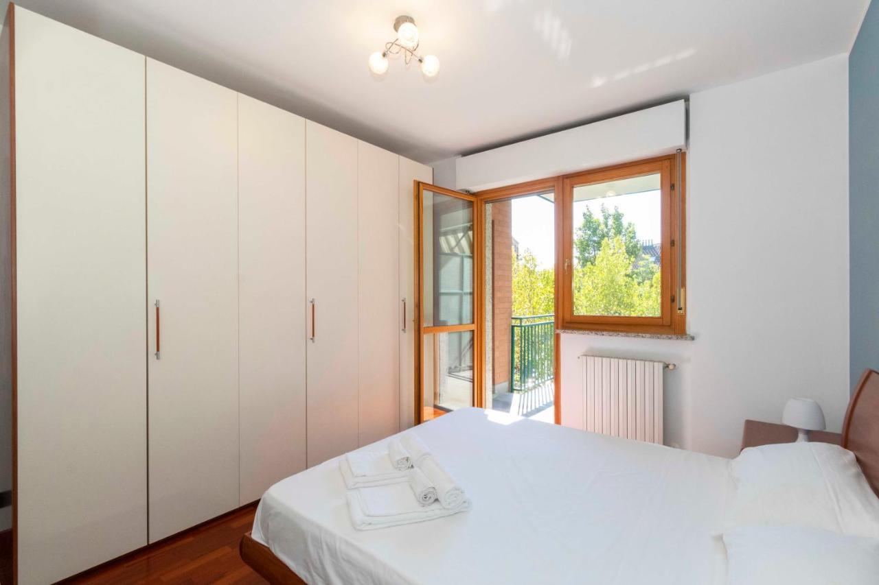 Cozy&Spacious Apt 2 Min Walk From The Tram Stop! Apartment Turin Exterior photo